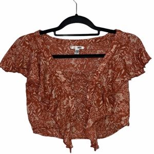 Amuse Society Boho Chic Lace Up Crop Top